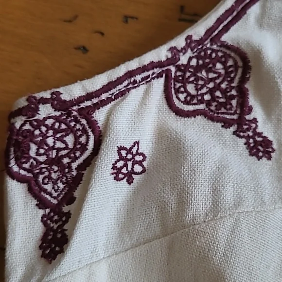 BKE Embroidered Tank - Picture 5 of 8